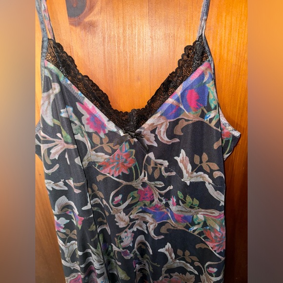 FLORAL MESH LACE TRIM SHORT CAMI DRESS CURVE & PLUS - Picture 4 of 5